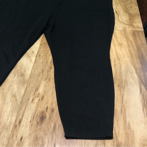 Torrid Deep Navy Blue Capri Pants Womens Size 5 Stretch Waist Pockets - Picture 2 of 9